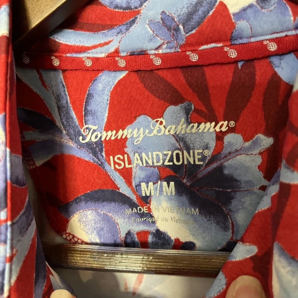 Tommy Bahama Island Zone Aubrey‎ Floral Flirtini Quarter Zip Top Medium Golf - Picture 6 of 7